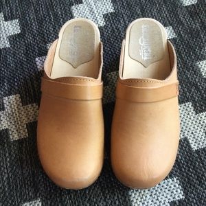 Sandgren Clogs 37 in Nude Veg